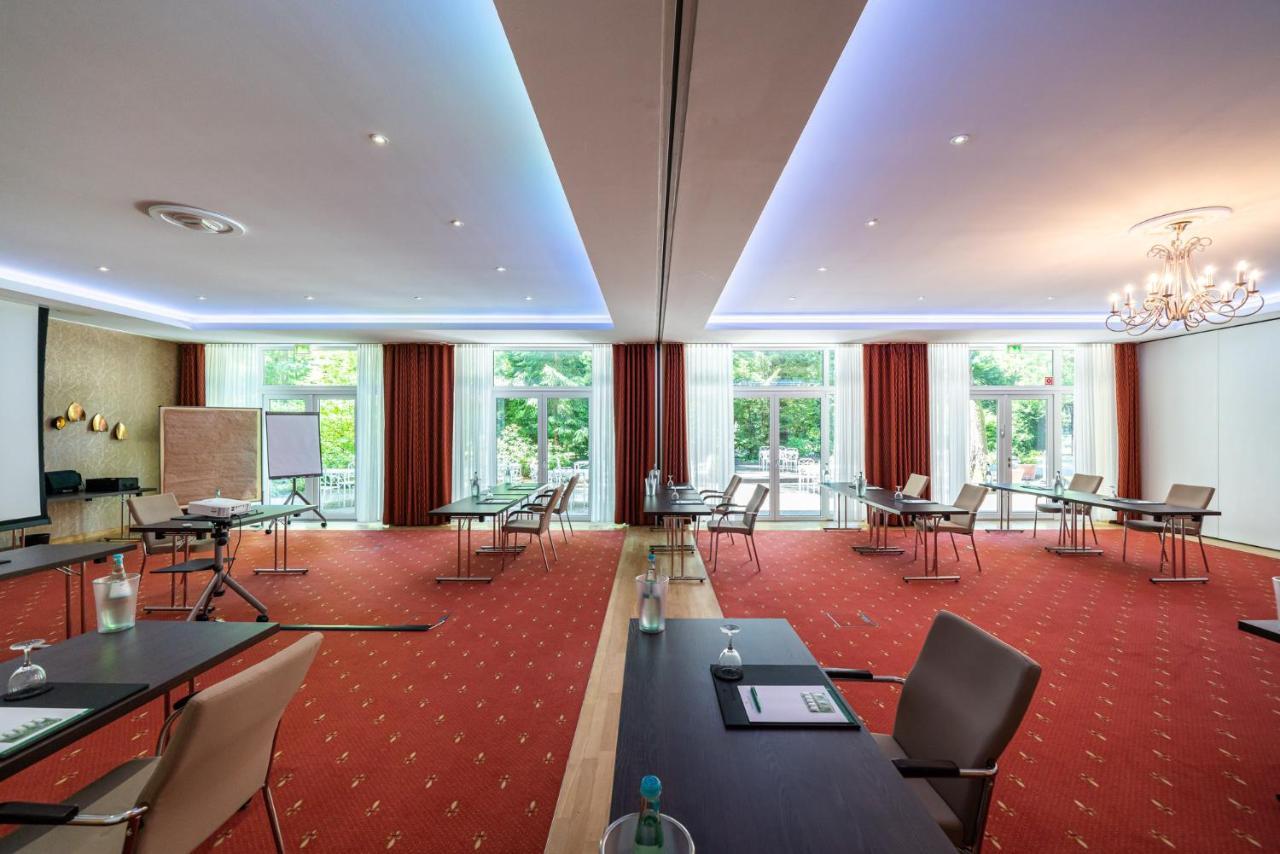 Waldhotel Tannenhaeuschen Wesel  Exterior photo